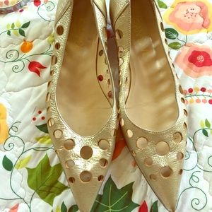 Joan & David Vero Cuoio 1” heal shoes